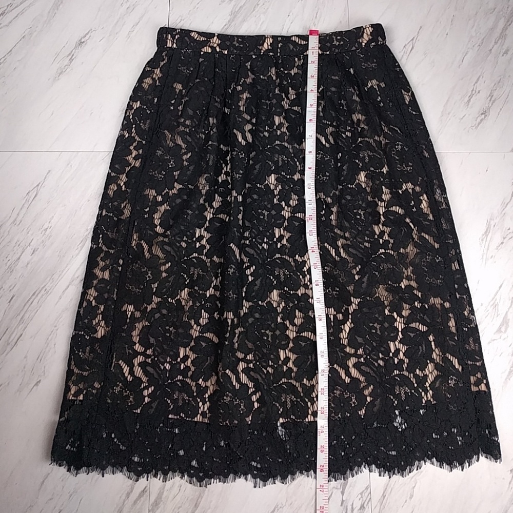 J. Crew Black Beige Contrast Floral Lace Skirt SZ6 - Picture 2 of 8